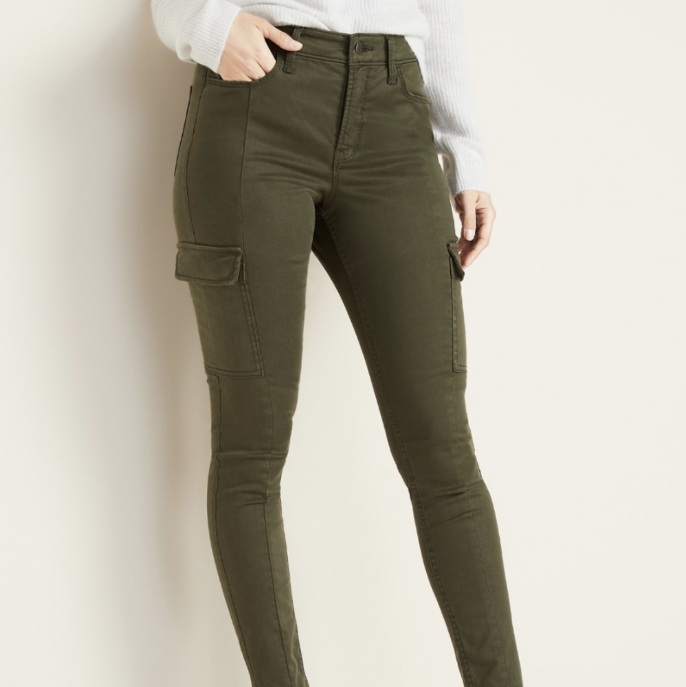 Old Navy Rockstar Super Skinny High Rise